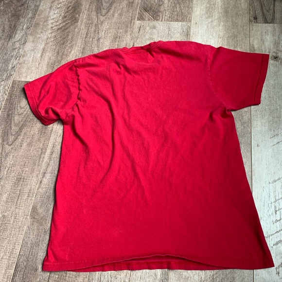 Disneyland resort t shirt red Mickey Mouse size S - Picture 7 of 7